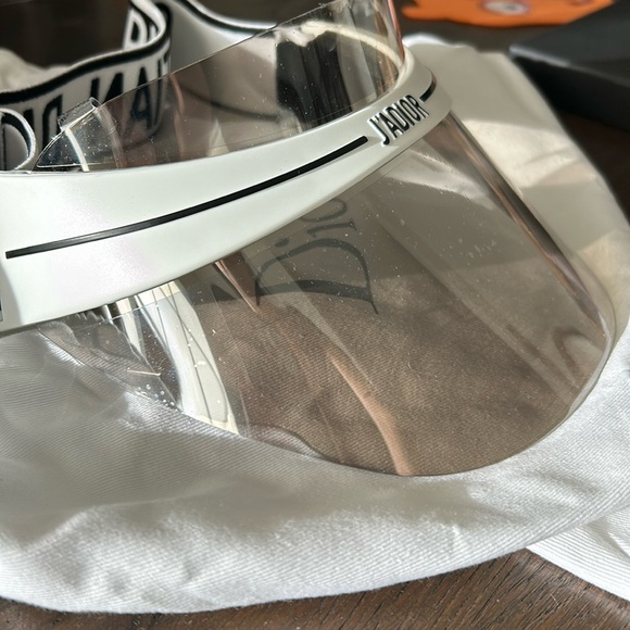 Christian Dior Visor - Picture 1 of 4